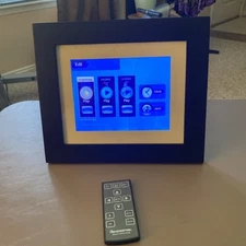 Pandigital Digital Photo Frame with Remote Control and Power Cord Pan7000DW