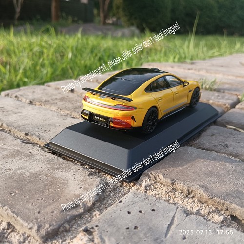 1/43 XIAOMI SU7 Ultra Yellow Color Diecast Model Car - Picture 5 of 8