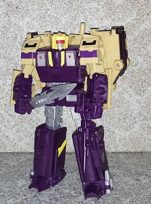 Transformers Generations Legacy Blitzwing Leader Class Missing One Gun