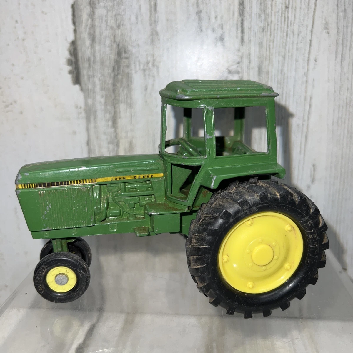 Vintage 1 32 Ertl John Deere Cast