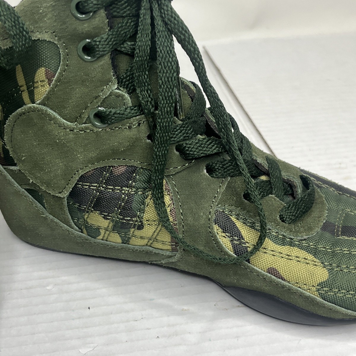 Otomix M3000 Bodybuilding Shoes Mens 8 Green Camo High Top Weightlifting Gym MMA Otomix Stingray Green CAMO M3000 Bodybuilding Weightlifting  main image 2