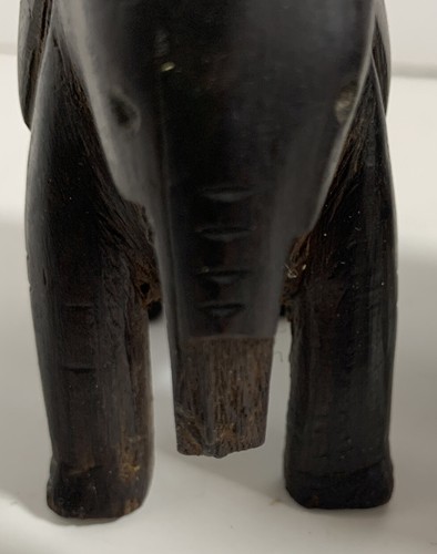 Rare Vintage Hand-Carved Wooden Figurines - Set of 2 African Elephants miniature - Foto 2 di 9
