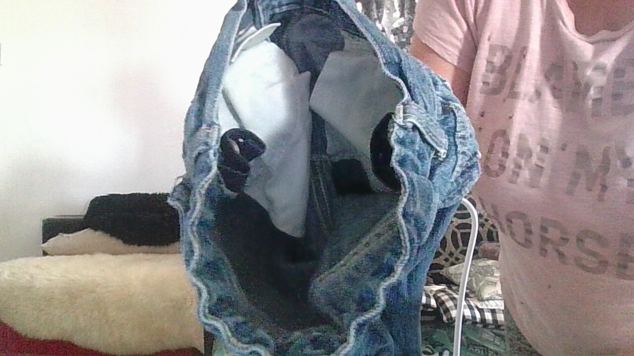 Picture 9 of 10