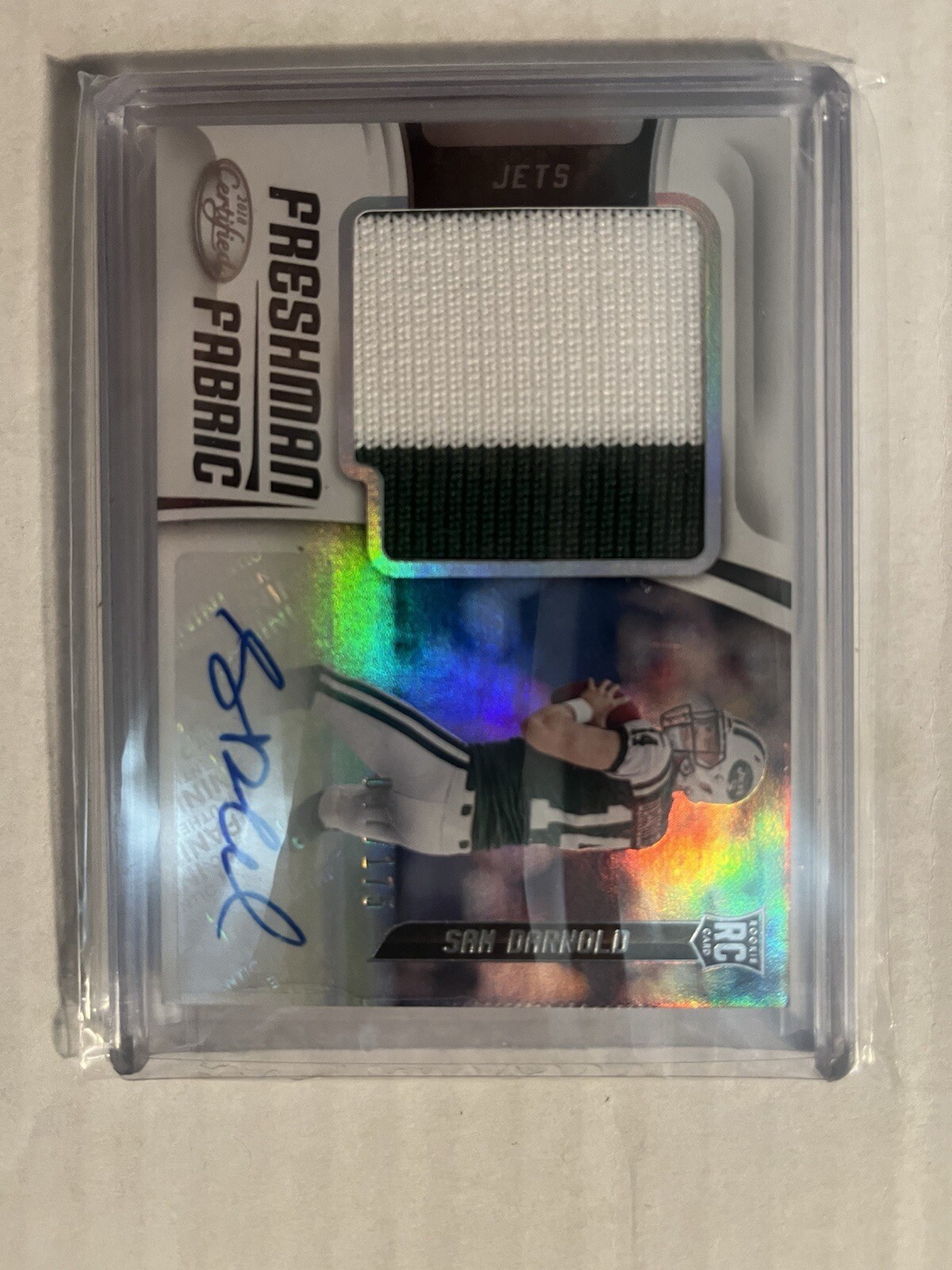 2018 Panini Certified - Freshman Fabric RPA #205 Sam Darnold /175 (AU, MEM, RC)