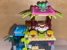 Lego Friends 41033 Jungle Falls Rescue Complete w/ Manual Olivia Tiger Chameleon