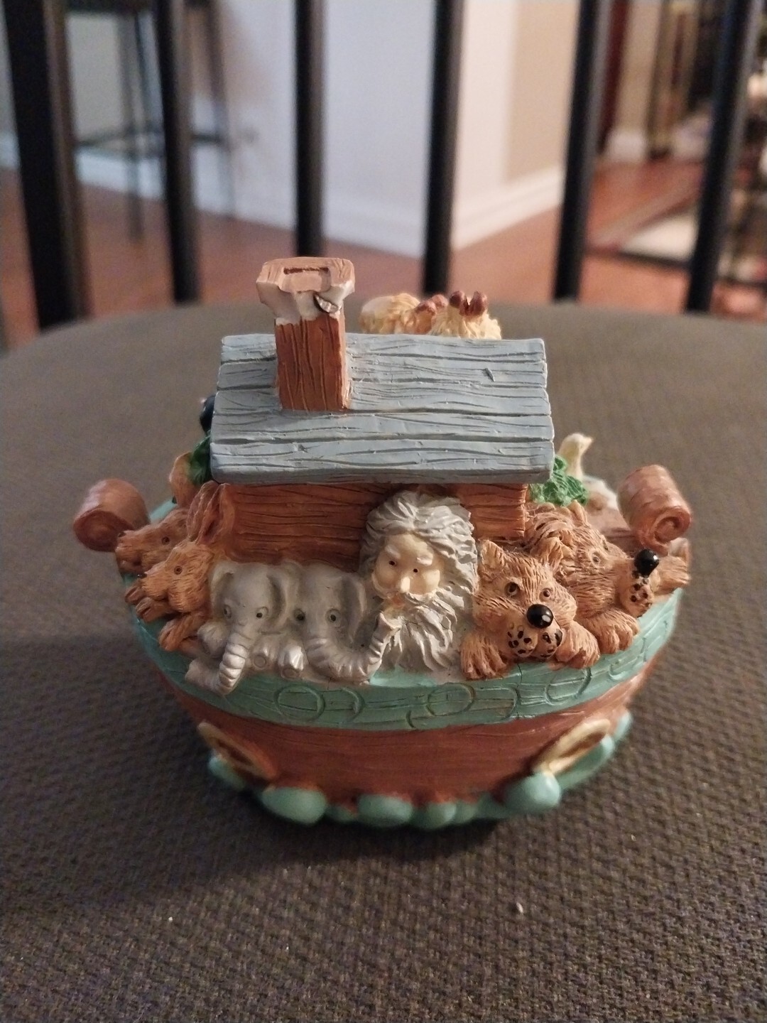 Picture 1 of 5