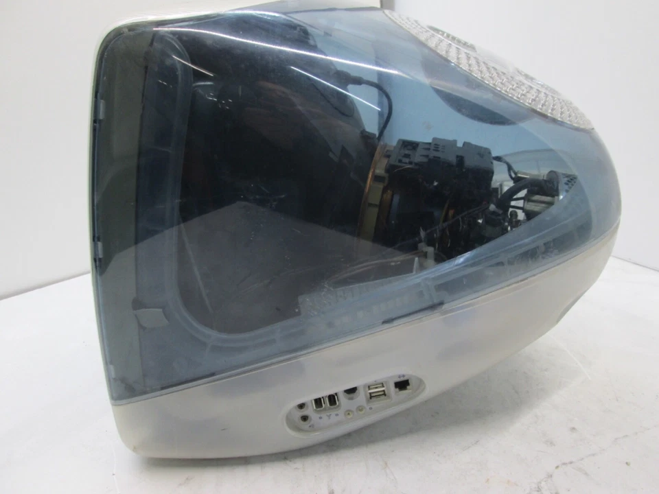 Apple M5521 iMac G3 Graphite PPC G3 400MHz 512MB Ram 12GB HDD Mac OS 9.2.1 - Image 2 of 4