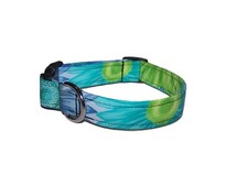 Wet Nose Designs Fantasy Flowers Dog Collar Blues Greens Big Daisy Floral