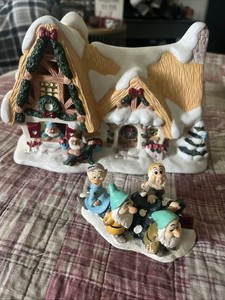 Villaggio Natalizio Biancaneve - Set Miniature 25 Pezzi Con Case Luminose - Foto 3