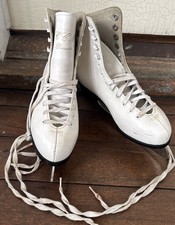 Vtg CCM Pirouette White Figure Skates Women s Size 5 Girls 3.5 Classic Series