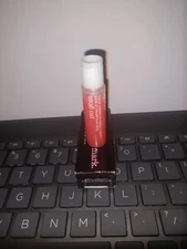 AVON mark. HOOK UP PLUMPING LIP SHINE COLOR: SPLASHY