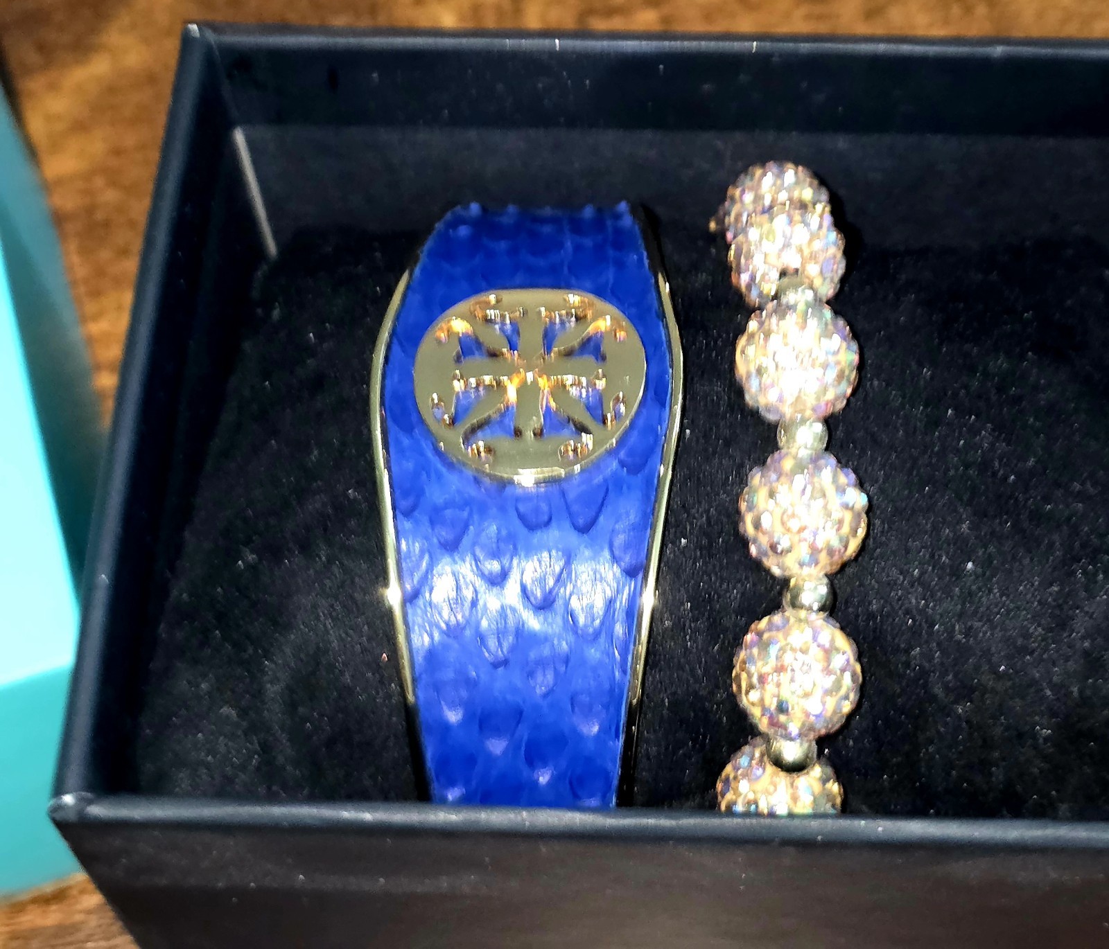 Rustic Cuff Bracelet Set Blue EUC - image 4