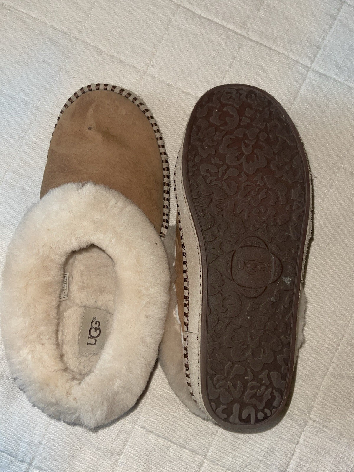 UGG - image 4