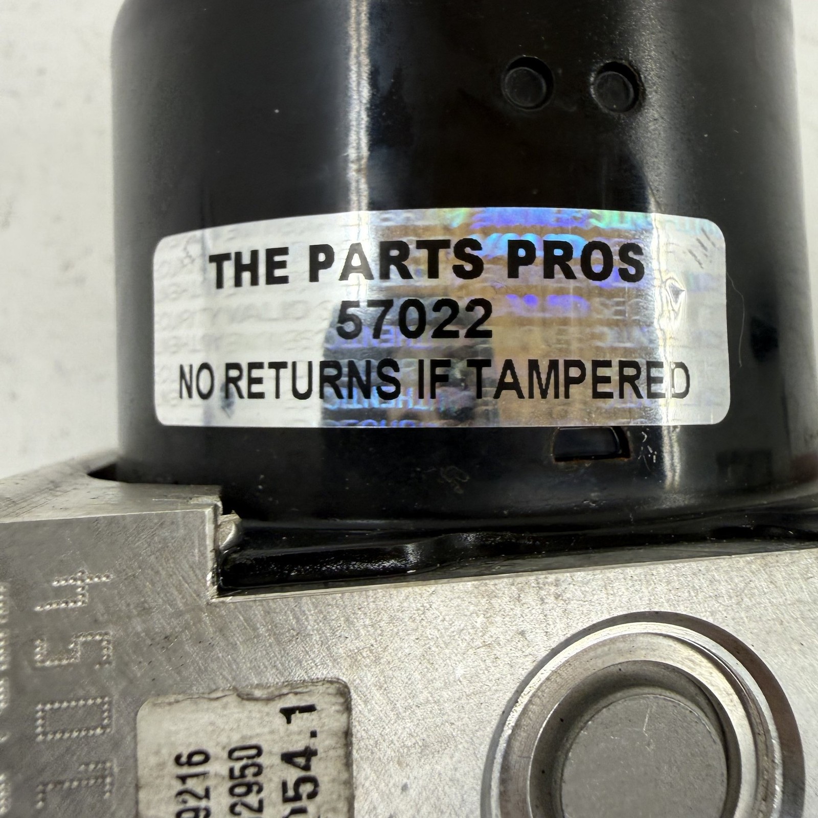 Aston Martin V8 Vantage 2011-2017 Abs pump motor P/N BG332C405AA