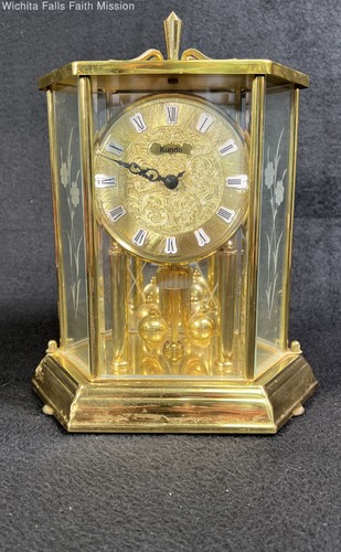 Kundo Mantle Clock