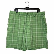 IZOD Perform X Green Plaid Men Shorts Flat Front Chino Preppy Casual Breathable