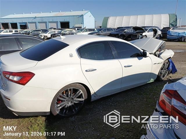 Maserati Ghibli 2014-2016 Antenna P/N 673002956