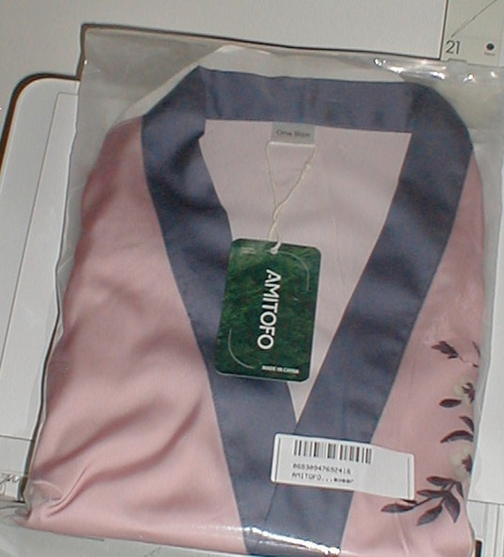 NWT AMITOFO Pink/Grey Silky Long Kimono/Robe Waist Tie Leaves/Blossoms One Size