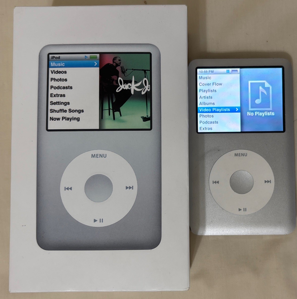 Apple iPod Classic A1238 120GB - 2.5" LCD Silver MP3 Media P