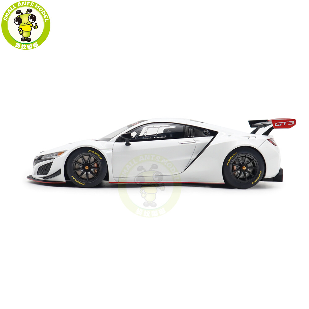 AUTOart Honda S800 1:18 ホワイト 1/18 AUTOart HONDA S800 ROADSTER 1966 (WHITE) Diecast Car Model