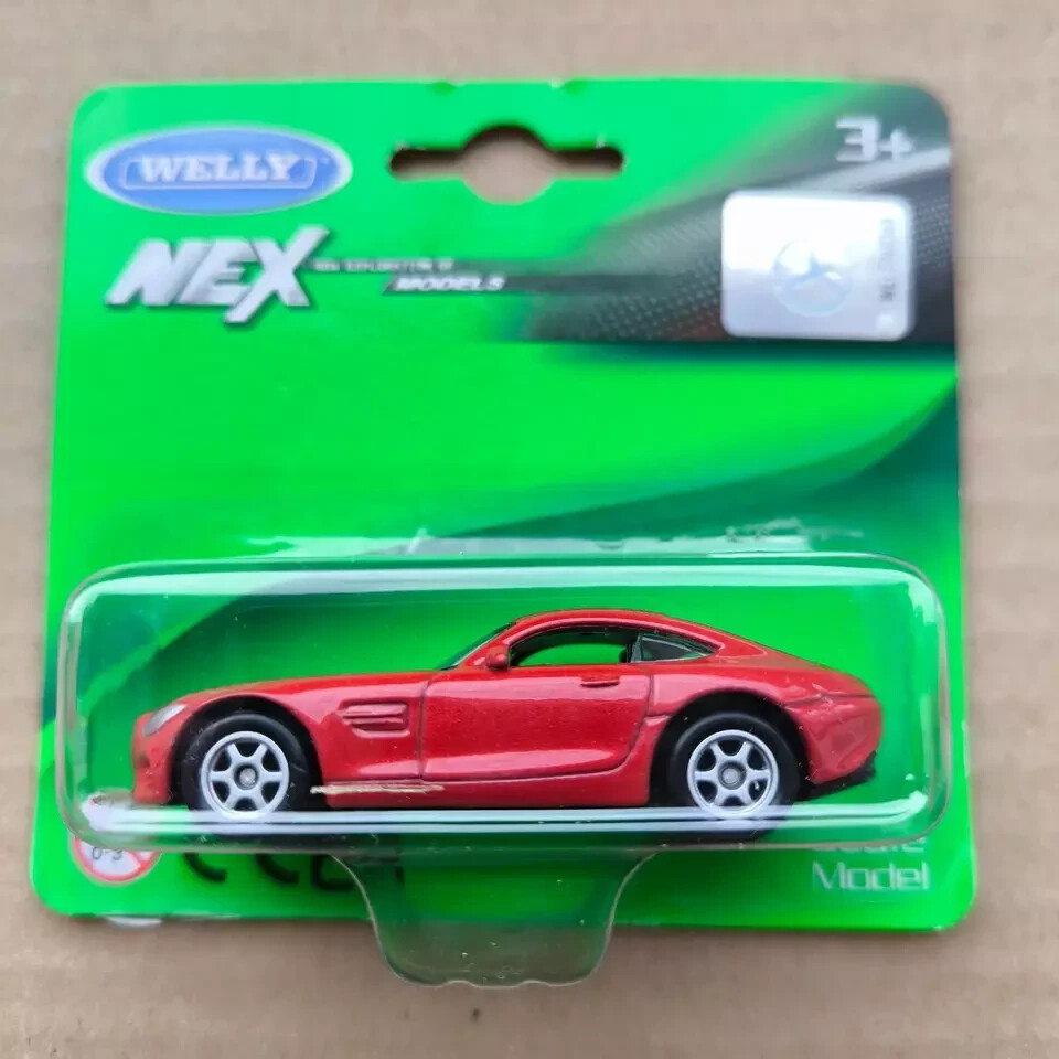 WELLY 1:64 1:60 scale car diecast hotwheels matchbox size MERCEDES