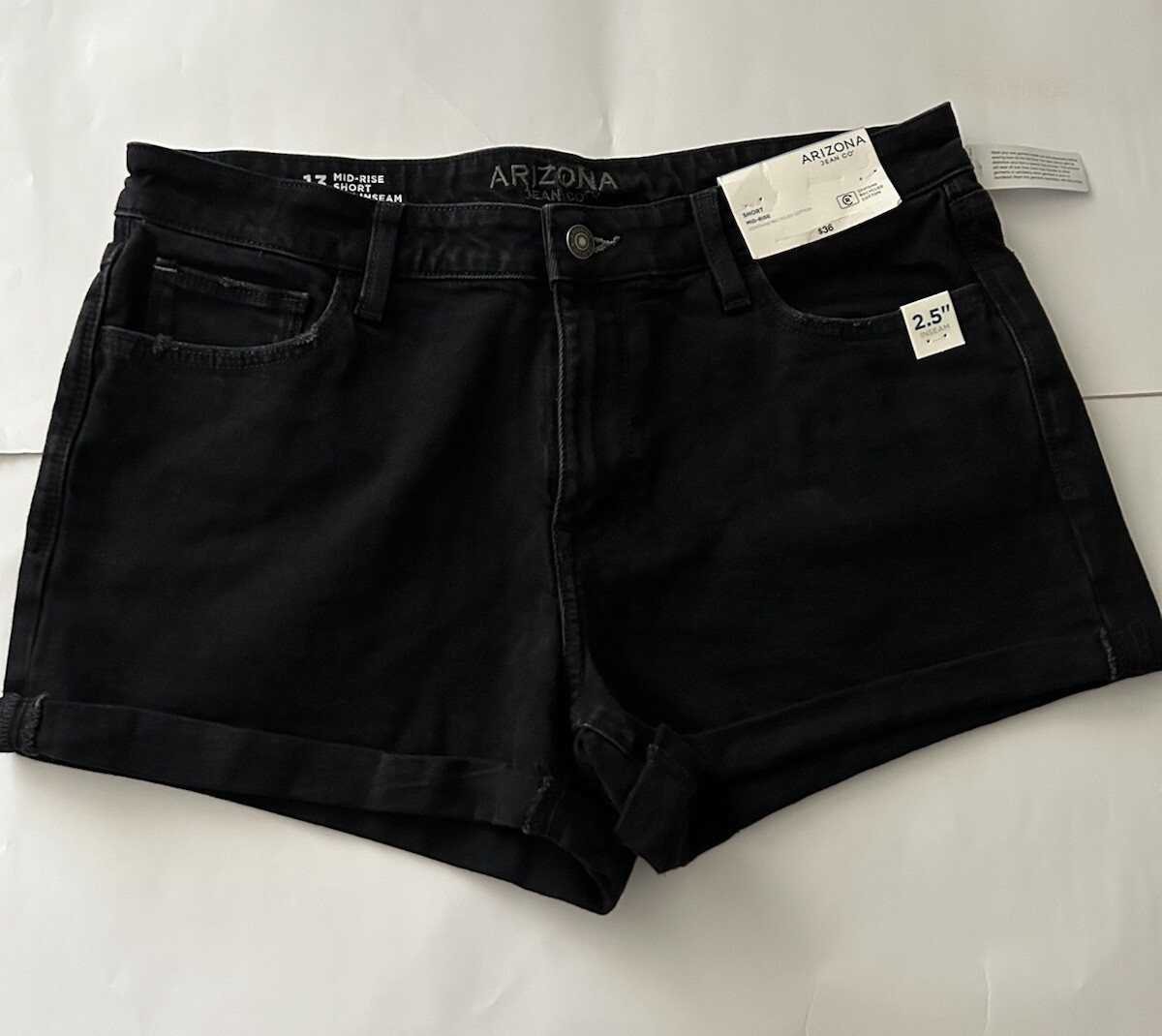 Arizona Jean Women's Mid Rise Black Denim Jean Shorts Size 13 NWT $36