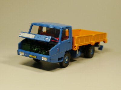 DINKY TOYS French AUTOCARRO BERLIET STRADAIR dump 1:43
