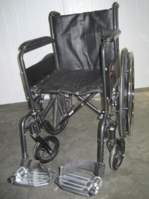DURO-TRAC WHEELCHAIR 18'' FIXED FULL LENGTH ARM 250LB CAPACITY FOLD-UP TECH*MED