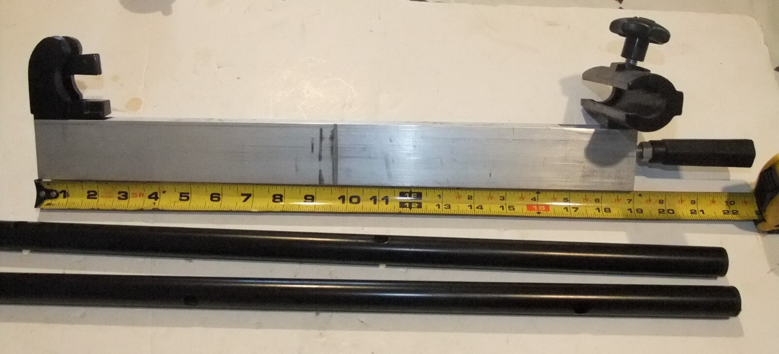 JET Table Saw Rip Fence from a JET Table Saw Distintec