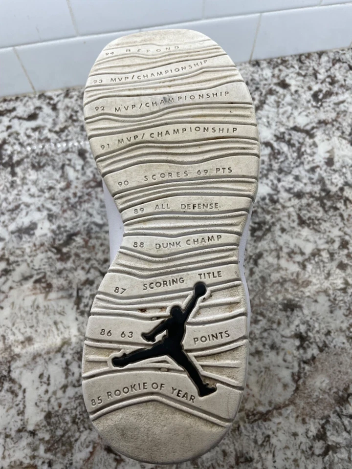 Talla 10.5 - Jordan Accolades Premier Blanco Foto 4 de 4