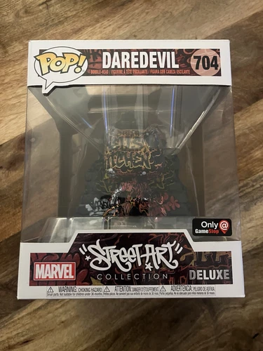 Funko Pop Daredevil 704 Marvel Street Art Collection Deluxe Gamestop Exclusive