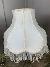 VINTAGE VICTORIAN STYLE CREAM SCALLOPED FRINGED LAMPSHADE DOWNTON ABBEY 16.5"H
