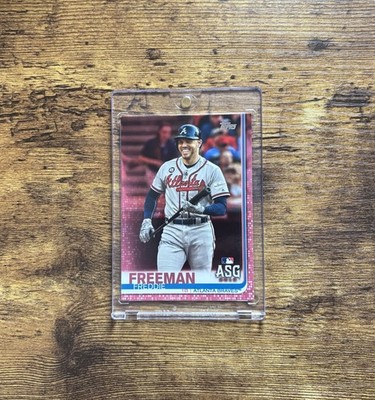 2019 Topps Update Freddie Freeman #US279 Mother's Day Pink /50