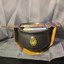 Harry Potter Hogwarts Cauldron Ramen Bowl & Wand Chopsticks