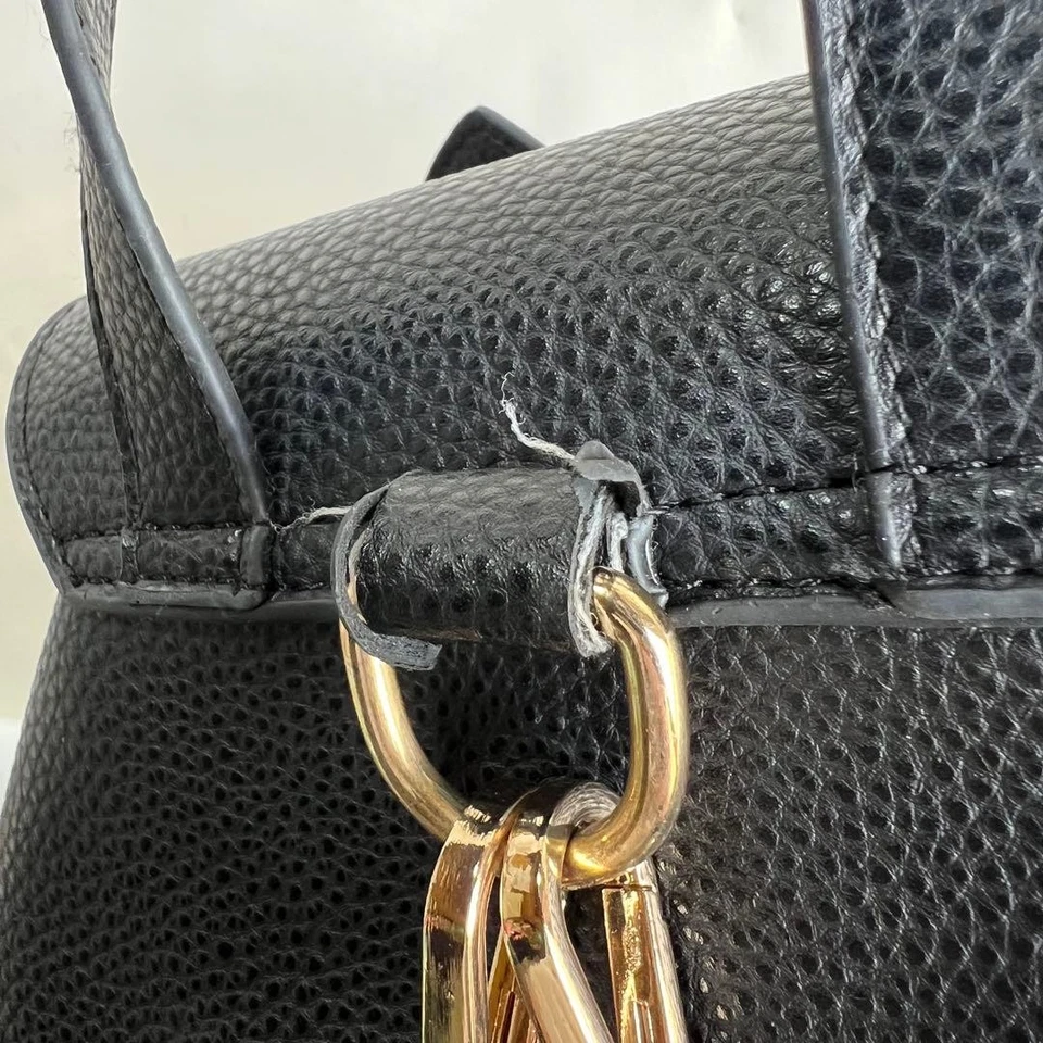 Mochila Samantha Vega Sailor Moon Negra Colaboración Tamaño 25x26x13cm Foto 4 de 4