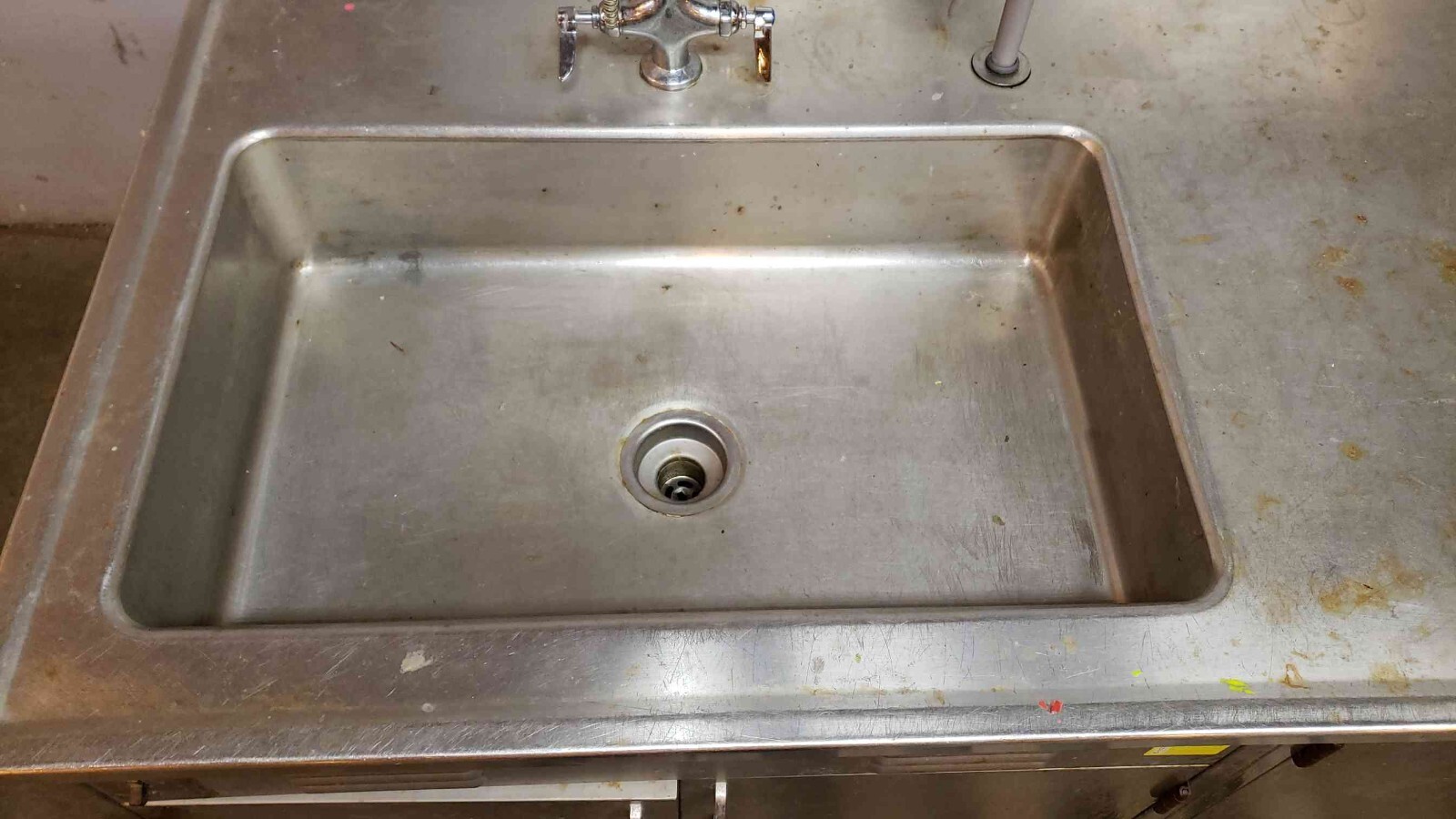 Kewaunee 6' Stainless Steel Lab Casework Benches w/ Sink Faucet & Hose
