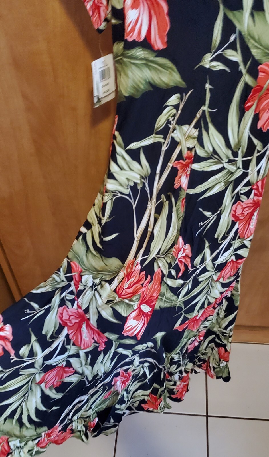 NEW KAUA'IANA Long DRESS Size SMALL FLORAL VINTAG… - image 9