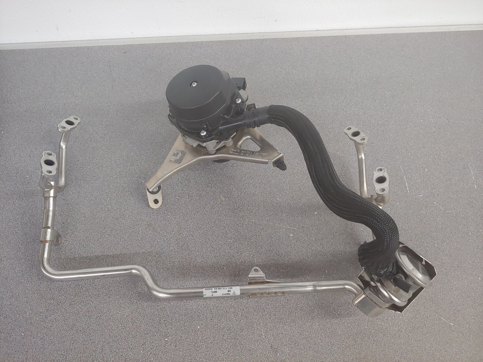 Porsche 911 GT3 2014-2019 Secondary air pump