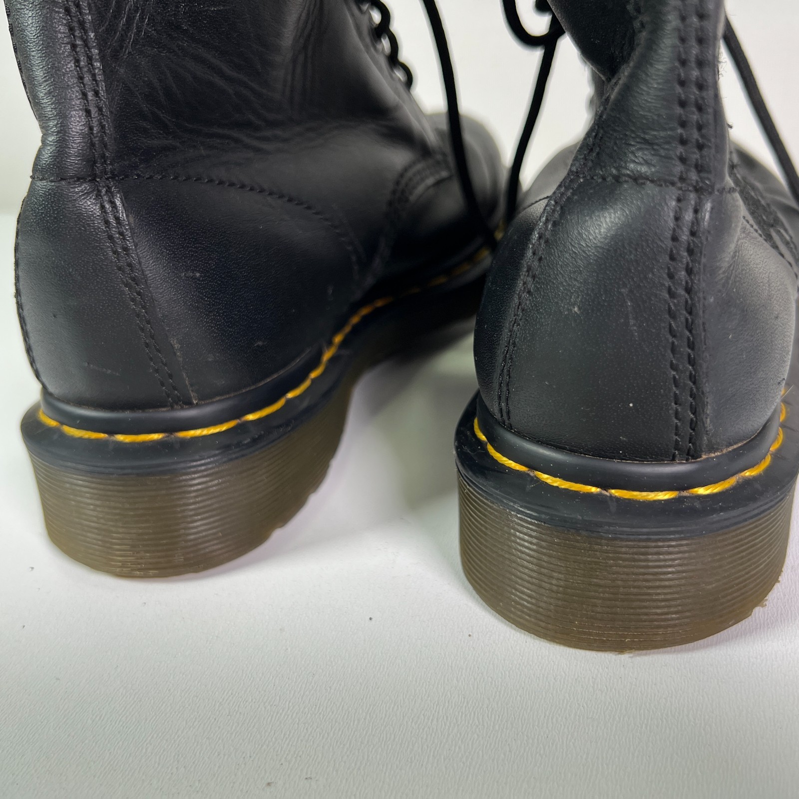 Doc Dr. Martens 1460 Vonda Mono Black Embroidered Rose Leather Boots Women's 8 thumbnail 8