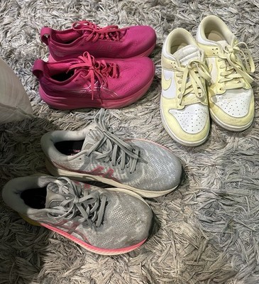 Women 3 Pairs Of Sneaker