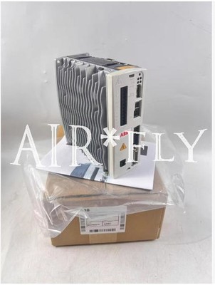 1PCS Neu ABB Servo Drive MicroFlex E100B 3A MFE230A003BW