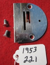 1953 Singer 221 FEATHERWEIGHT Sewing Machine ...
