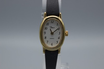 Vintage Timex Ladies Quartz Watch Oval Gold Tone White Dial New Battery