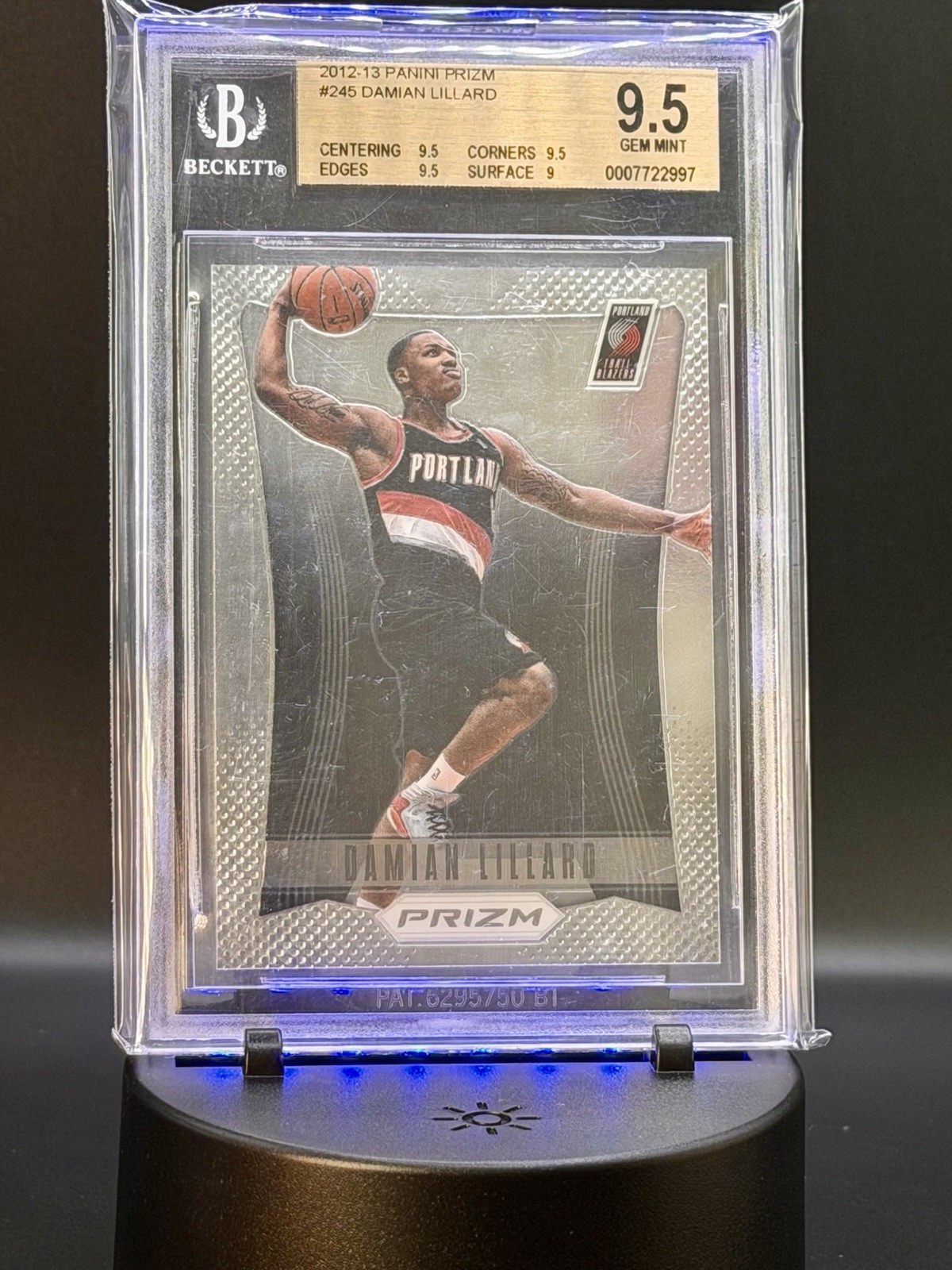 2012-13 Panini Prizm Damian Lillard RC BGS 9.5 Dame-time Rookie
