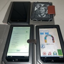 Barnes  Noble Nook Color eReader - For Parts Only Cannot Be Used A Lot Of 4