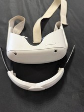 Meta Oculus Quest 2 - ???gb Headset Powers On...