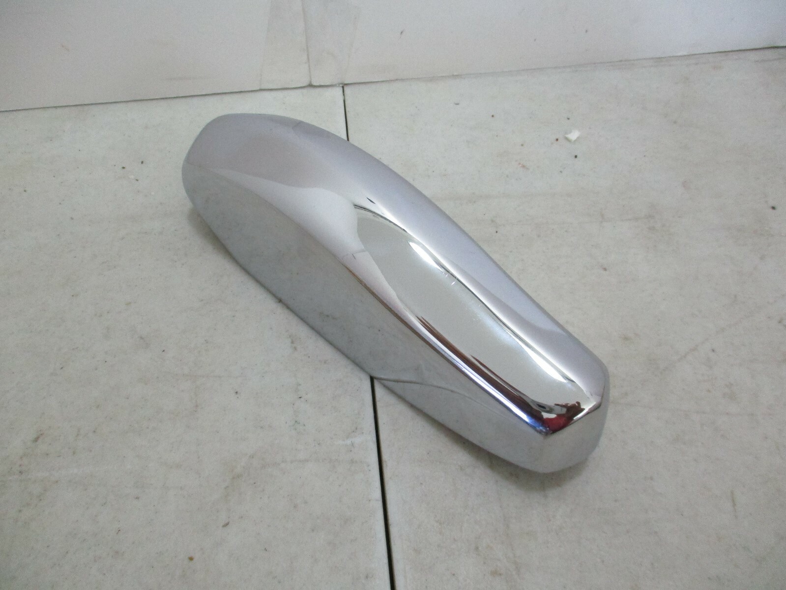 Front bumper over rider Rolls-Royce Silver Wraith, Dawn, Bentley Mark VI, R Type