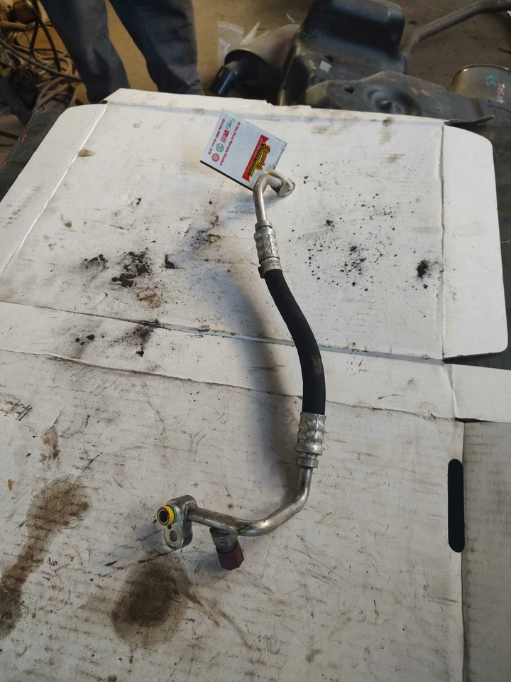 BMW X5 2004 2005 2006 manguera de descarga de CA 3,0 L solo OEM 64536917879 Foto 3 de 3