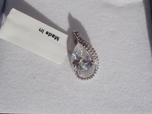 SPECIAL ~~ White Diamond (Sim) Earrings & Pendant NO CHAIN Sterling Silver NIB - Picture 3 of 9