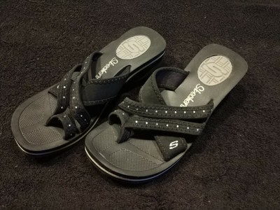 skechers meditation studded bae